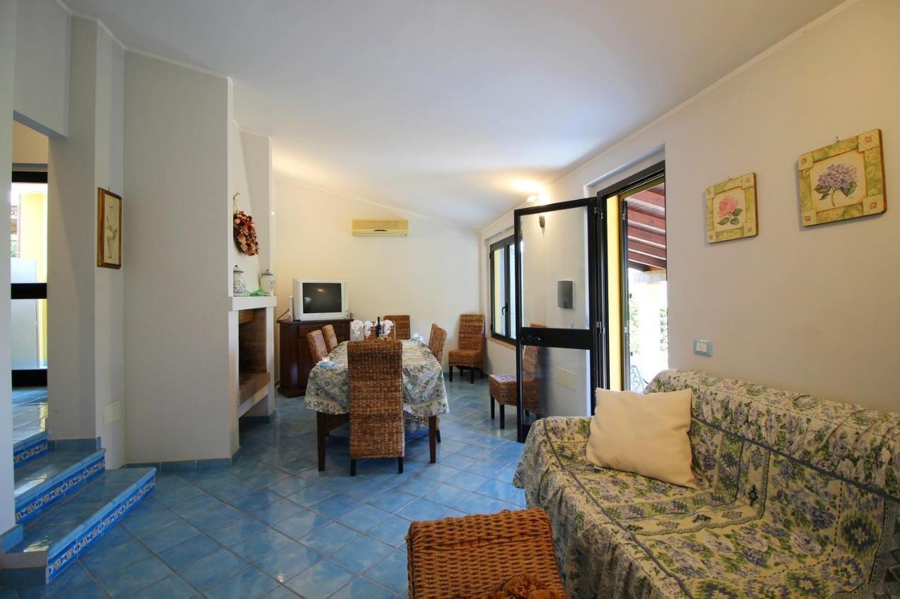 Villa Azzurra Nel Centro Di Costa Rei Exterior foto